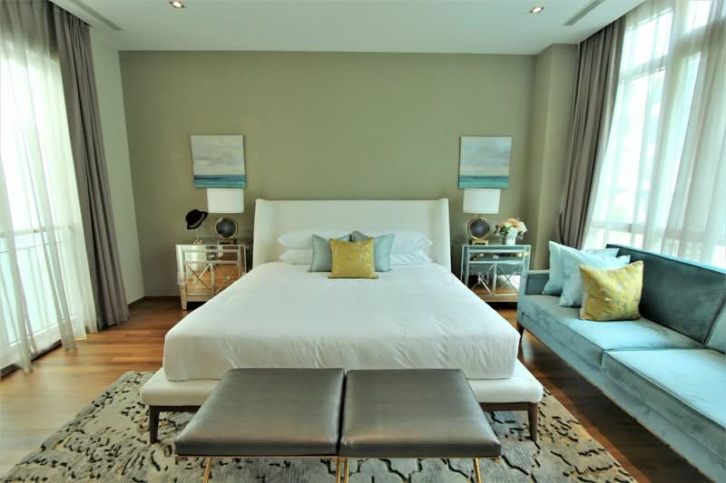 Gallop Green, 13 Woollerton Park, 5 Bedrooms, 4,241 sqft, Condominium For Sale, by Diana Chong, 500237451 - Bedroom - PropertyGuru.com.sg