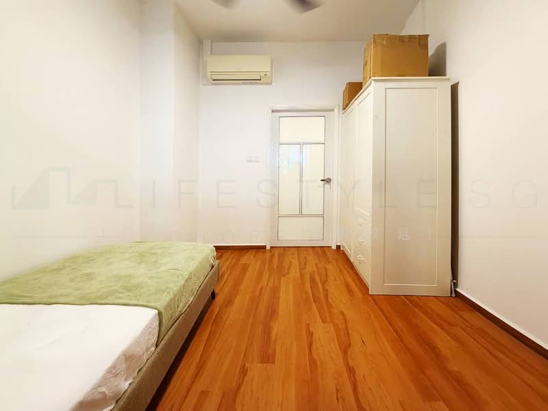 Serangoon Garden Estate, Cooling Close, 2 Bedrooms, 800 sqft, Terraced House For Rent, by Joe Liew (柳政延), 500237459 - PropertyGuru.com.sg