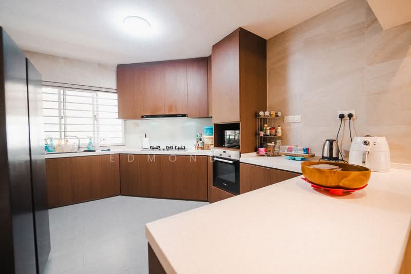 Ivory Heights, Jurong East Street 13, 3 Bedrooms, 1,668 sqft, Condominium For Sale, by Edmond Tan, 500237462 - Kitchen - PropertyGuru.com.sg