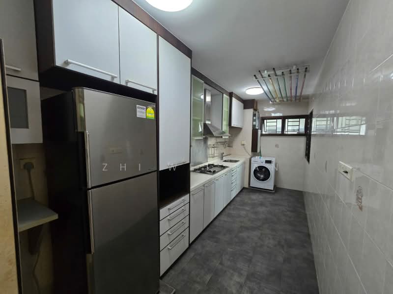 45 Jalan Tiga, 45 Jalan Tiga, 3 Bedrooms, 1,184 sqft, HDB Flat For Sale, by Zhi Wei Tan, 500237465 - Kitchen - PropertyGuru.com.sg