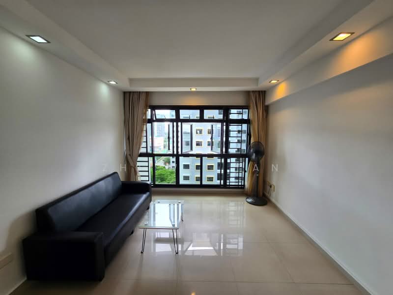 45 Jalan Tiga, 45 Jalan Tiga, 3 Bedrooms, 1,184 sqft, HDB Flat For Sale, by Zhi Wei Tan, 500237465 - Living Room - PropertyGuru.com.sg