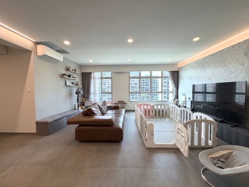 461B Bukit Batok West Avenue 8, 461B Bukit Batok West Avenue 8, 3 Bedrooms, 1,227 sqft, HDB Flat For Sale, by Wiranto Kasmuri, 500237466 - Living Room - PropertyGuru.com.sg