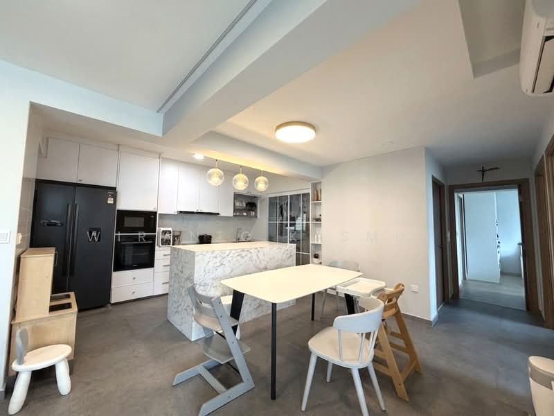 461B Bukit Batok West Avenue 8, 461B Bukit Batok West Avenue 8, 3 Bedrooms, 1,227 sqft, HDB Flat For Sale, by Wiranto Kasmuri, 500237466 - Kitchen - PropertyGuru.com.sg