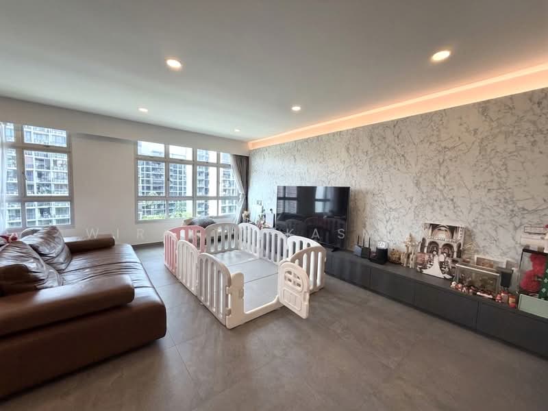461B Bukit Batok West Avenue 8, 461B Bukit Batok West Avenue 8, 3 Bedrooms, 1,227 sqft, HDB Flat For Sale, by Wiranto Kasmuri, 500237466 - Living Room - PropertyGuru.com.sg