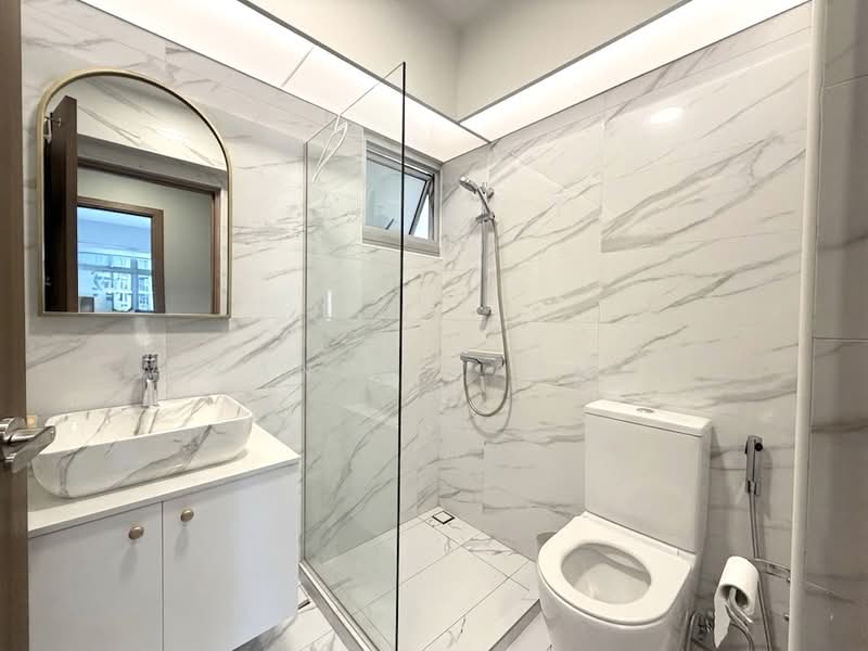461B Bukit Batok West Avenue 8, 461B Bukit Batok West Avenue 8, 3 Bedrooms, 1,227 sqft, HDB Flat For Sale, by Wiranto Kasmuri, 500237466 - Bathroom - PropertyGuru.com.sg