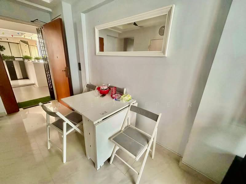 547C Segar Road, 547C Segar Road, 1 Bedroom, 506 sqft, HDB Flat For Sale, by Fazeerah Epeer, 500237470 - Interior - PropertyGuru.com.sg