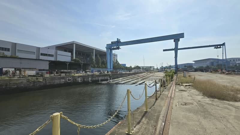 Benoi Gul Tuas Waterfront Joo Koon Shipping Shipyard, Benoi Gul Tuas Waterfront Joo Koon Shipping, Boon Lay / Jurong / Tuas, 80,000 sqft, Factory / Workshop (B2) For Rent, by Celine Koh, 500237486 - Exterior - CommercialGuru.com.sg