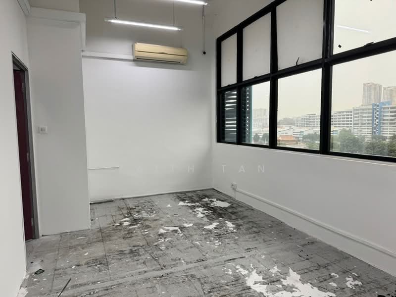 Toh Guan Centre, 21 Toh Guan Road East, 1,356 sqft, Factory / Workshop (B2) For Rent, by Faith Tan, 500237491 - CommercialGuru.com.sg