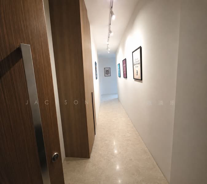 Echelon, 7 Alexandra View, 3 Bedrooms, 1,001 sqft, Condominium For Sale, by Jackson Tan 陈涣乐, 500237492 - Corridor - PropertyGuru.com.sg