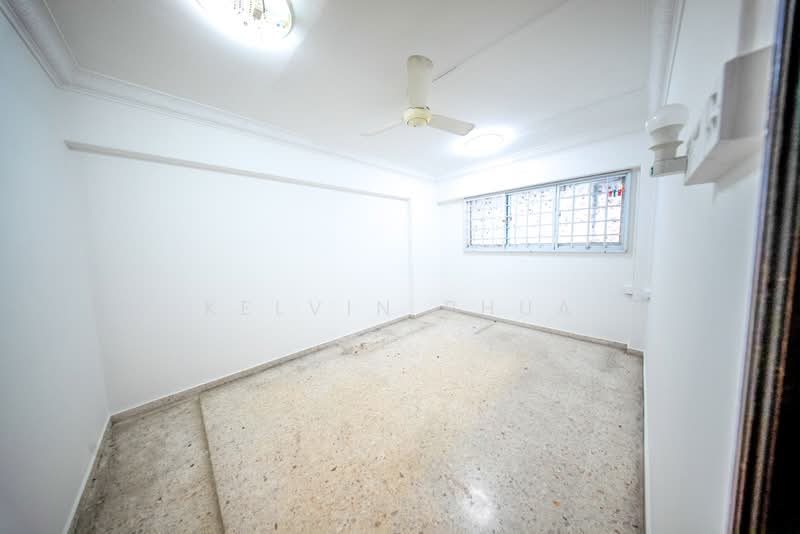 808 Tampines Avenue 4, 808 Tampines Avenue 4, 2 Bedrooms, 786 sqft, HDB Flat For Sale, by Kelvin Phua, 500237509 - Bedroom 2 - PropertyGuru.com.sg