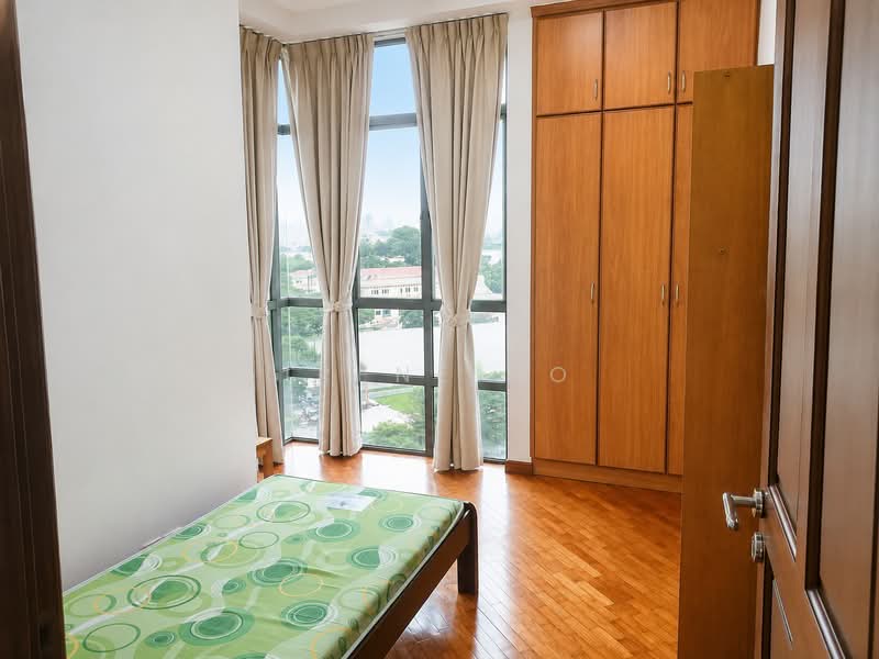 Tanglin Regency, 381 Tanglin Road, 2 Bedrooms, 883 sqft, Condominium For Rent, by Irene Ho, 500237520 - Bedroom - PropertyGuru.com.sg
