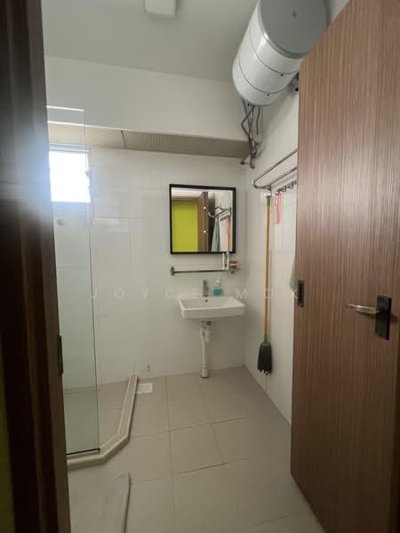 461A Bukit Batok West Avenue 8, 461A Bukit Batok West Avenue 8, Dairy Farm / Bukit Panjang / Choa Chu Kang, Room Rental, 96 sqft, HDB Flat For Rent, by Joyce Mok, 500237540 - Bathroom - PropertyGuru.com.sg