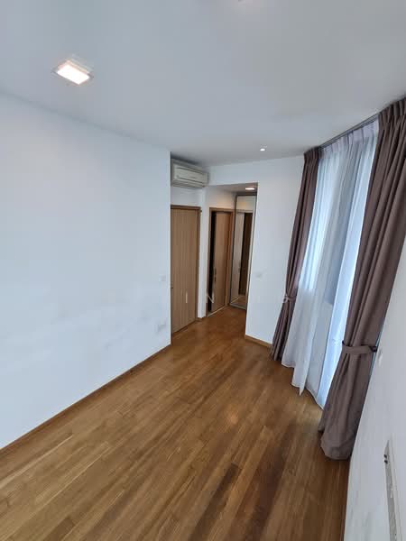 City Gate, 371 Beach Road, 2 Bedrooms, 625 sqft, Apartment For Rent, by Gavin Ng, 500237544 - Master Bedroom (View In) - PropertyGuru.com.sg