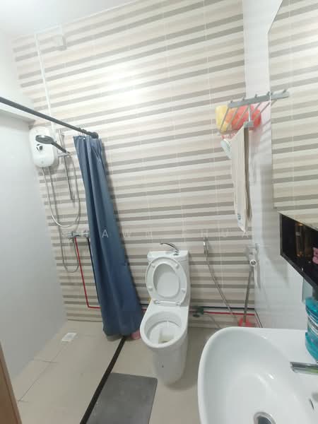 419C Northshore Drive, 419C Northshore Drive, 3 Bedrooms, 1,011 sqft, HDB Flat For Sale, by Shawn Phua, 500237548 - Bathroom - PropertyGuru.com.sg