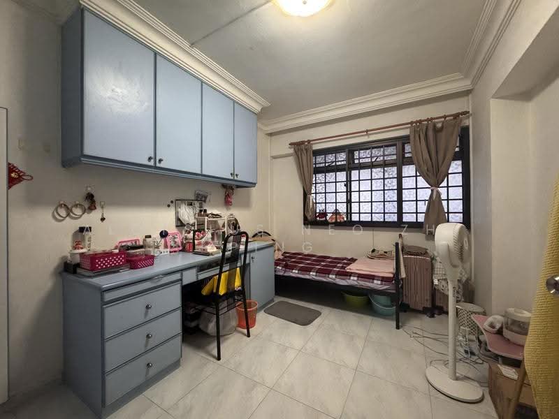 952 Hougang Avenue 9, 952 Hougang Avenue 9, Hougang / Punggol / Sengkang, 3 Bedrooms, 1,087 sqft, HDB Flat For Sale, by Aloysius Neo Zhi Ping, 500237550 - Bedroom - PropertyGuru.com.sg