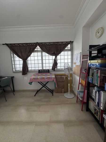775 woodlands crescent - 4 bedroom hdb, Woodlands crescent, 3 Bedrooms, 1,001 sqft, HDB Flat For Sale, by Nancy Tan, 500237552 - Study - PropertyGuru.com.sg