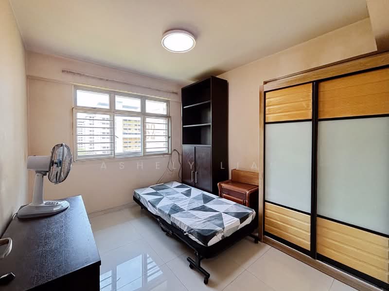 186B Fengshan GreenVille, 186B Bedok North Street 4, 3 Bedrooms, 1,001 sqft, HDB Flat For Sale, by Ashely Lian, 500237553 - Bedroom - PropertyGuru.com.sg