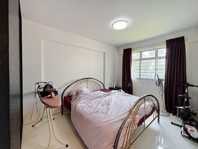 186B Fengshan GreenVille, 186B Bedok North Street 4, 3 Bedrooms, 1,001 sqft, HDB Flat For Sale, by Ashely Lian, 500237553 - Bedroom - PropertyGuru.com.sg