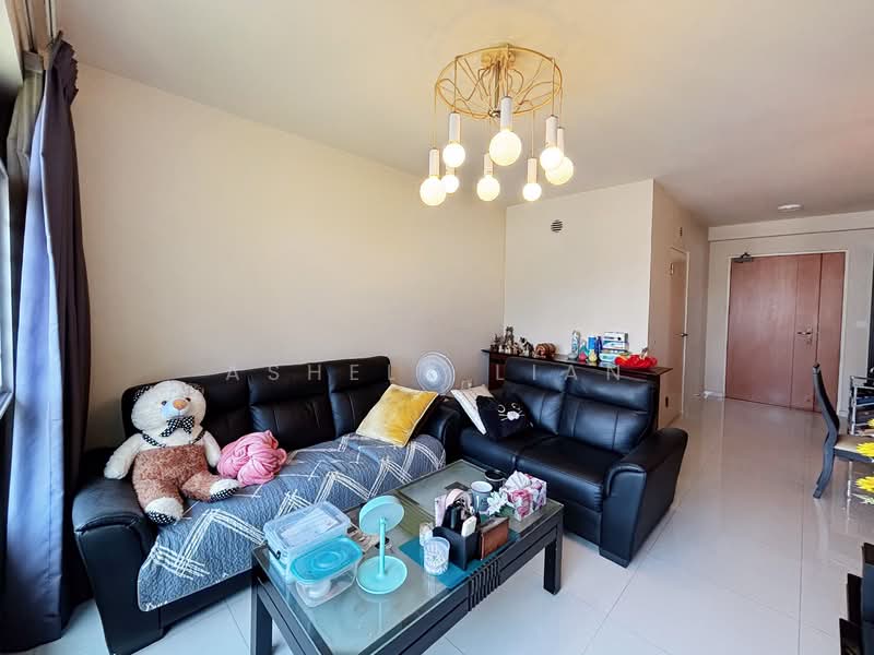 186B Fengshan GreenVille, 186B Bedok North Street 4, 3 Bedrooms, 1,001 sqft, HDB Flat For Sale, by Ashely Lian, 500237553 - Living Room - PropertyGuru.com.sg
