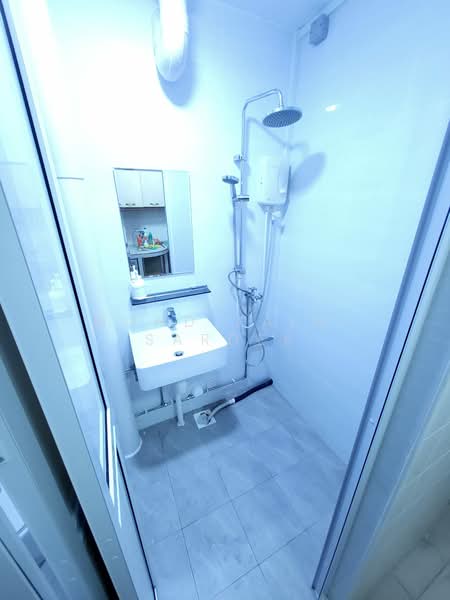 238 Bukit Panjang Ring Road, 238 Bukit Panjang Ring Road, 3 Bedrooms, 1,313 sqft, HDB Flat For Sale, by Mohd Zaini Sardek, 500237556 - Bathroom - PropertyGuru.com.sg