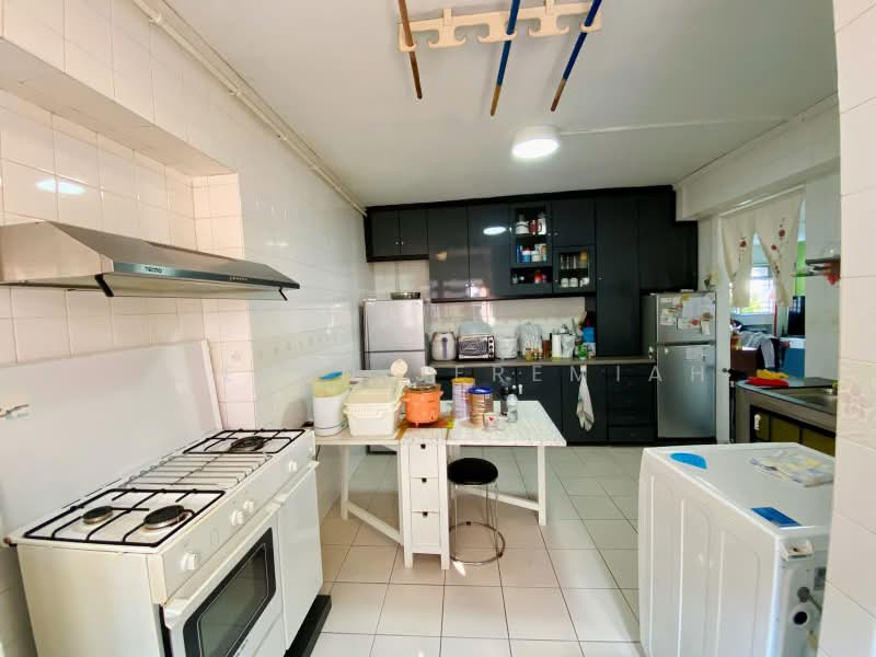 125 Kim Tian Road, 125 Kim Tian Road, Alexandra / Commonwealth, 4 Bedrooms, 1,356 sqft, HDB Flat For Sale, by Steven Jeremiah, 500237558 - Kitchen - PropertyGuru.com.sg