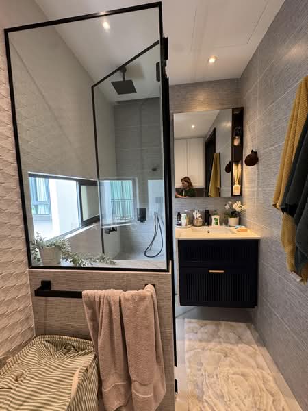 Espa - 4 bed, Cashew road, 4 Bedrooms, 1,206 sqft, Condominium For Sale, by Nancy Tan, 500237560 - Bathroom - PropertyGuru.com.sg