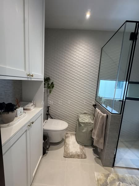 Espa - 4 bed, Cashew road, 4 Bedrooms, 1,206 sqft, Condominium For Sale, by Nancy Tan, 500237560 - Bathroom - PropertyGuru.com.sg