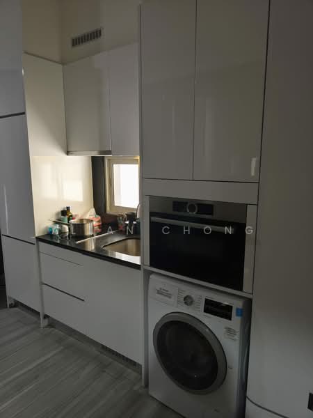 Kallang Riverside, 51 Kampong Bugis, Studio, 517 sqft, Condominium For Rent, by Allan Chong, 500237564 - Kitchen - PropertyGuru.com.sg