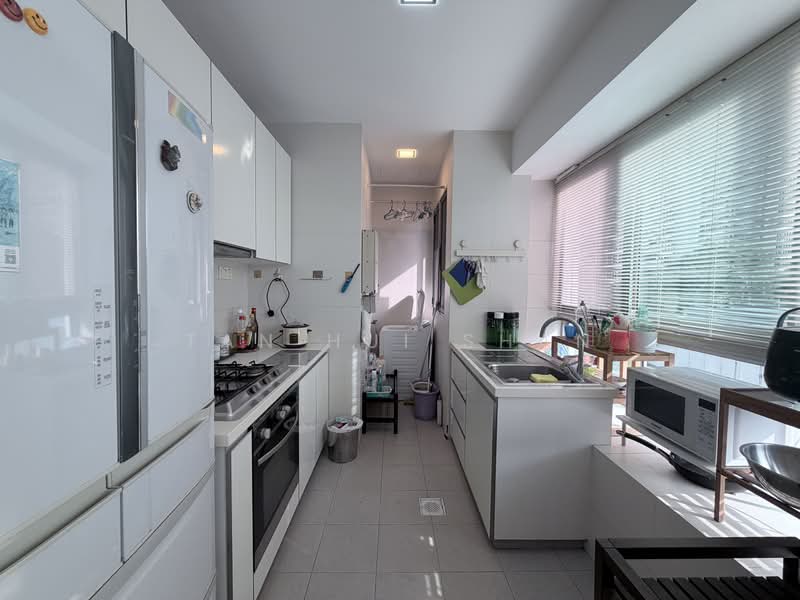 JLB Residences, Jalan Loyang Besar, 2 Bedrooms, 861 sqft, Apartment For Rent, by Tan Hui Shan, 500237565 - Kitchen - PropertyGuru.com.sg