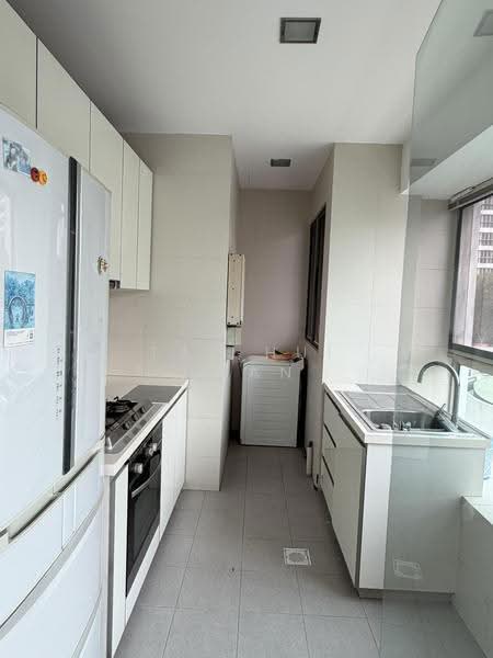 JLB Residences, Jalan Loyang Besar, Changi Airport / Changi Village, 2 Bedrooms, 861 sqft, Apartment For Rent, by Tan Hui Shan, 500237565 - Kitchen - PropertyGuru.com.sg