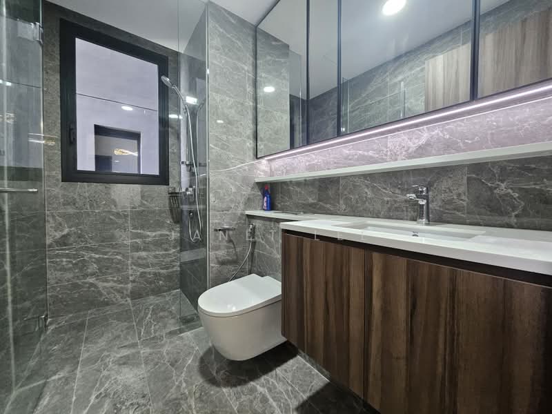 Lentor Modern, 5 Lentor Central, 2 Bedrooms, 732 sqft, Condominium For Rent, by Janet Lee, 500237568 - Common Bathroom - PropertyGuru.com.sg