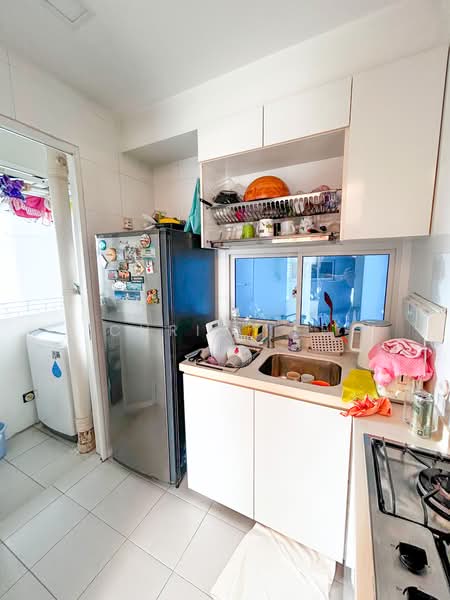 588D Ang Mo Kio Street 52, 588D Ang Mo Kio Street 52, 3 Bedrooms, 979 sqft, HDB Flat For Sale, by Chris Tee, 500237575 - Kitchen - PropertyGuru.com.sg