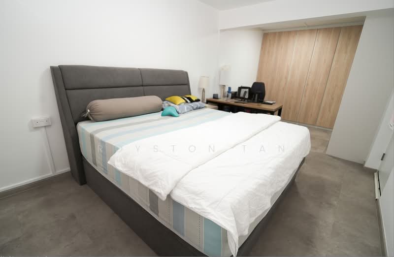 21 Dover Crescent, 21 Dover Crescent, 2 Bedrooms, 700 sqft, HDB Flat For Sale, by Royston Tan, 500237585 - Bedroom - PropertyGuru.com.sg