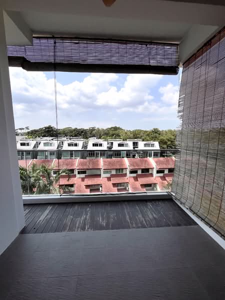 Bluwaters 2, 205 Jalan Loyang Besar, 2 Bedrooms, 872 sqft, Condominium For Sale, by Ching Chia, 500237587 - Balcony - PropertyGuru.com.sg