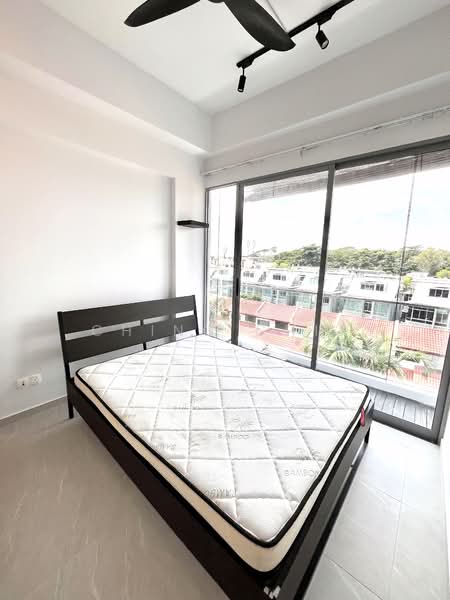 Bluwaters 2, 205 Jalan Loyang Besar, 2 Bedrooms, 872 sqft, Condominium For Sale, by Ching Chia, 500237587 - Bedroom - PropertyGuru.com.sg