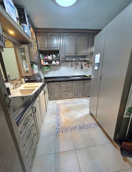 532 Jelapang Road, 532 Jelapang Road, Dairy Farm / Bukit Panjang / Choa Chu Kang, 4 Bedrooms, 1,539 sqft, HDB Flat For Sale, by Val Ong, 500237594 - Kitchen - PropertyGuru.com.sg