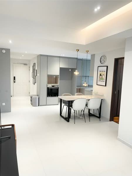 Hillview 128, 126 Hillview Avenue, 3 Bedrooms, 1,044 sqft, Apartment For Sale, by Alvin Tay, 500237605 - Dining - PropertyGuru.com.sg