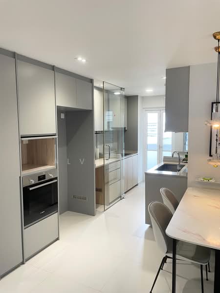 Hillview 128, 126 Hillview Avenue, 3 Bedrooms, 1,044 sqft, Apartment For Sale, by Alvin Tay, 500237605 - Kitchen - PropertyGuru.com.sg