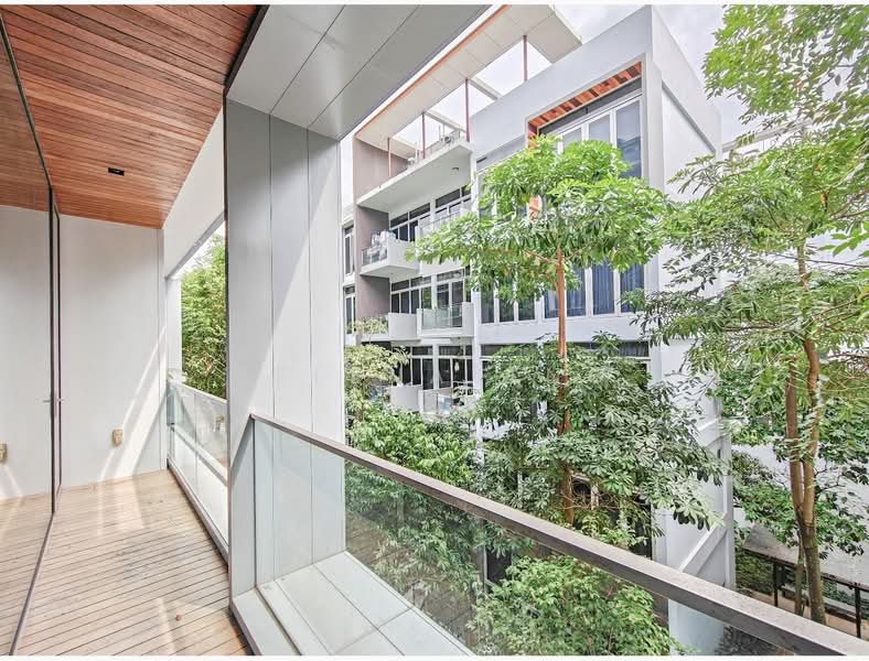 Seletar Park Residence, 21 Seletar Road, 1 Bedroom, 527 sqft, Condominium For Sale, by Selena Ang, 500237606 - Balcony - PropertyGuru.com.sg