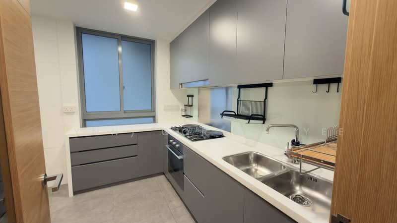 Double Bay Residences, 19A Simei Street 4, 4 Bedrooms, 1,550 sqft, Condominium For Sale, by (Lynn) Gor Mui Yee, 500237608 - Kitchen - PropertyGuru.com.sg