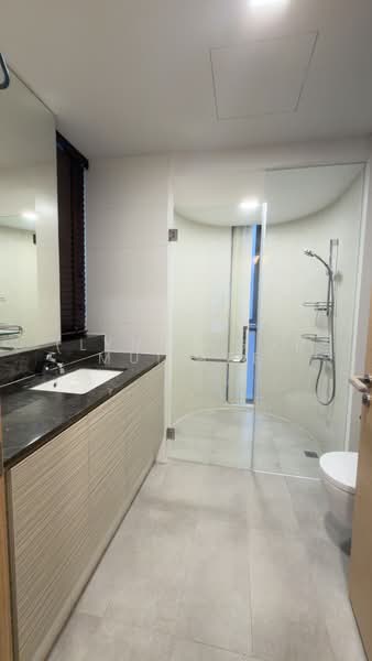 Double Bay Residences, 19A Simei Street 4, 4 Bedrooms, 1,550 sqft, Condominium For Sale, by (Lynn) Gor Mui Yee, 500237608 - Bathroom - PropertyGuru.com.sg