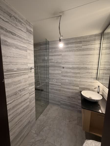 Belgravia Ace, 379 Belgravia Drive, 5 Bedrooms, 4,370 sqft, Semi-Detached House For Sale, by Jaimie Ho Kit Mie, 500237616 - Bathroom - PropertyGuru.com.sg