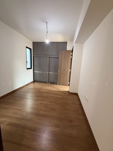 Belgravia Ace, 379 Belgravia Drive, 5 Bedrooms, 4,370 sqft, Semi-Detached House For Sale, by Jaimie Ho Kit Mie, 500237616 - Bedroom - PropertyGuru.com.sg