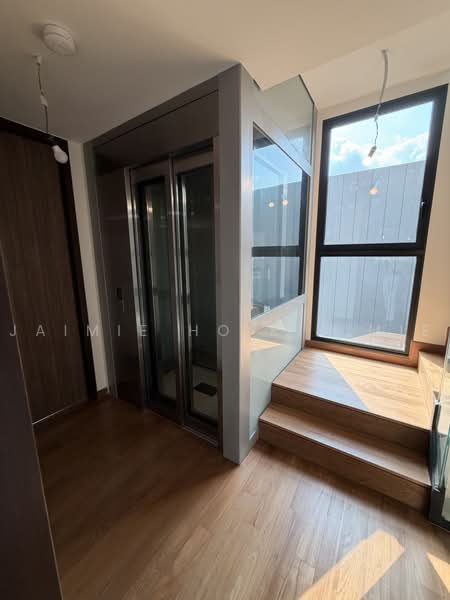 Belgravia Ace, 379 Belgravia Drive, 5 Bedrooms, 4,370 sqft, Semi-Detached House For Sale, by Jaimie Ho Kit Mie, 500237616 - Interior - PropertyGuru.com.sg