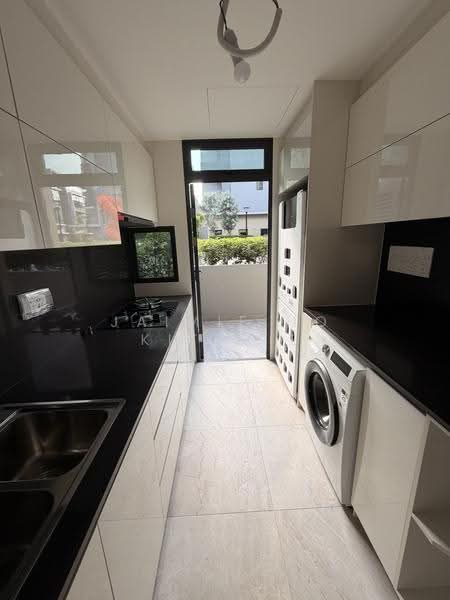 Belgravia Ace, 379 Belgravia Drive, Seletar / Yio Chu Kang, 5 Bedrooms, 4,058 sqft, Semi-Detached House For Sale, by Jaimie Ho Kit Mie, 500237616 - Kitchen - PropertyGuru.com.sg