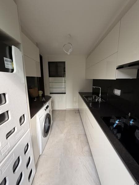 Belgravia Ace, 379 Belgravia Drive, Seletar / Yio Chu Kang, 5 Bedrooms, 4,058 sqft, Semi-Detached House For Sale, by Jaimie Ho Kit Mie, 500237616 - Kitchen - PropertyGuru.com.sg