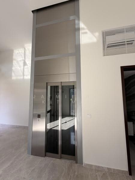 Belgravia Ace, 379 Belgravia Drive, Seletar / Yio Chu Kang, 5 Bedrooms, 4,058 sqft, Semi-Detached House For Sale, by Jaimie Ho Kit Mie, 500237616 - Interior - PropertyGuru.com.sg