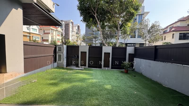 BEST OF CITY-FRINGE LIVING. 1KM SJI. Dickson 9488.4080, Carlisle, Cambridge, Hertford, Owen, Starlight, Sturdee, Rangoon, Tessensohn, Race Course, Sing Avenue, Sing Joo Walk, Starlight Terrace, Dorset, Worcester, Gloucester, Northumberland, Petain, Tyrwhitt, Flanders Square, Lembu, Belilios Lane, King's,, 8 Bedrooms, 6,940 sqft, Terraced House For Sale, by Dickson Neo, 500237619 - Exterior - PropertyGuru.com.sg