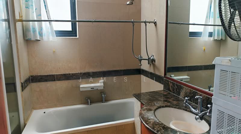 Hilltop Grove, 134A Hillview Avenue, 3 Bedrooms, 1,238 sqft, Condominium For Sale, by James Li, 500237621 - Bathroom - PropertyGuru.com.sg
