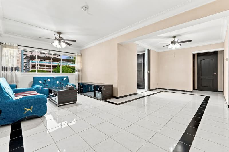 485 Pasir Ris Drive 4, 485 Pasir Ris Drive 4, 3 Bedrooms, 1,335 sqft, HDB Flat For Sale, by Sheila Chung, 500237622 - Living Room - PropertyGuru.com.sg